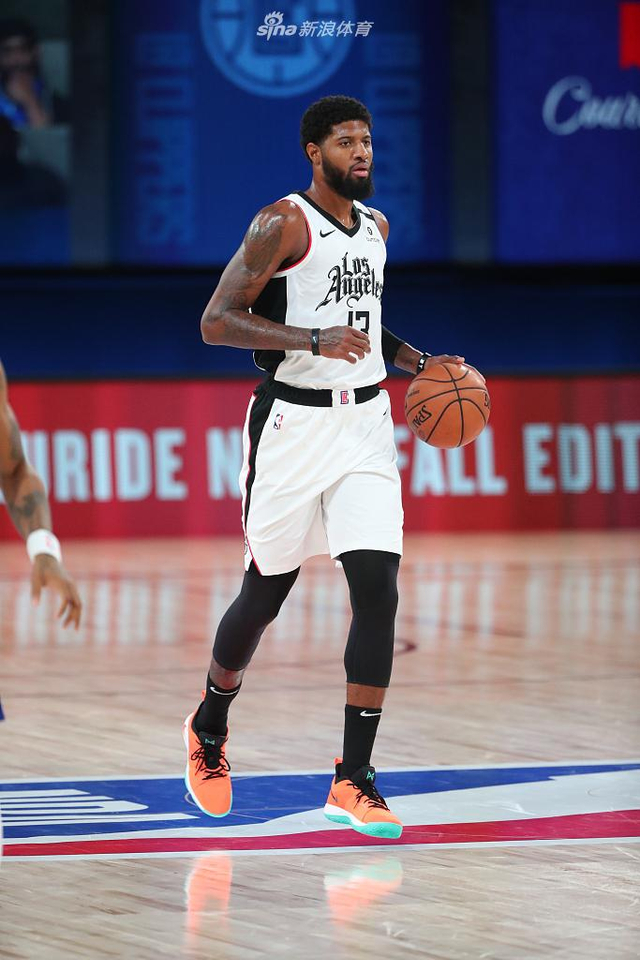 在这样的背 在这样的背