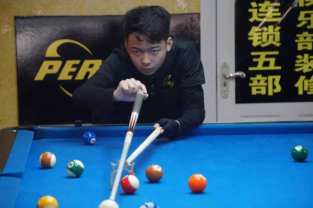 大陆的球迷 大陆的球迷